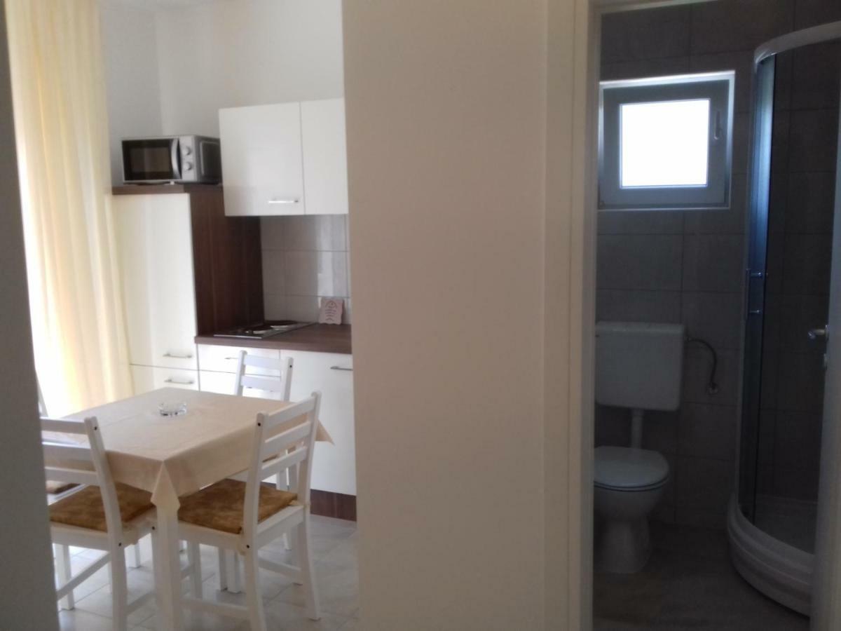 Apartmani Goran Orebić Zewnętrze zdjęcie